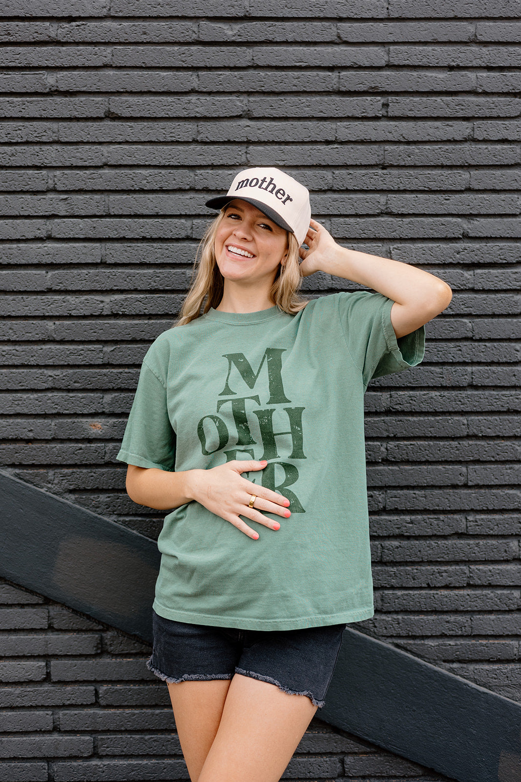 GREEN Mother T-shirt